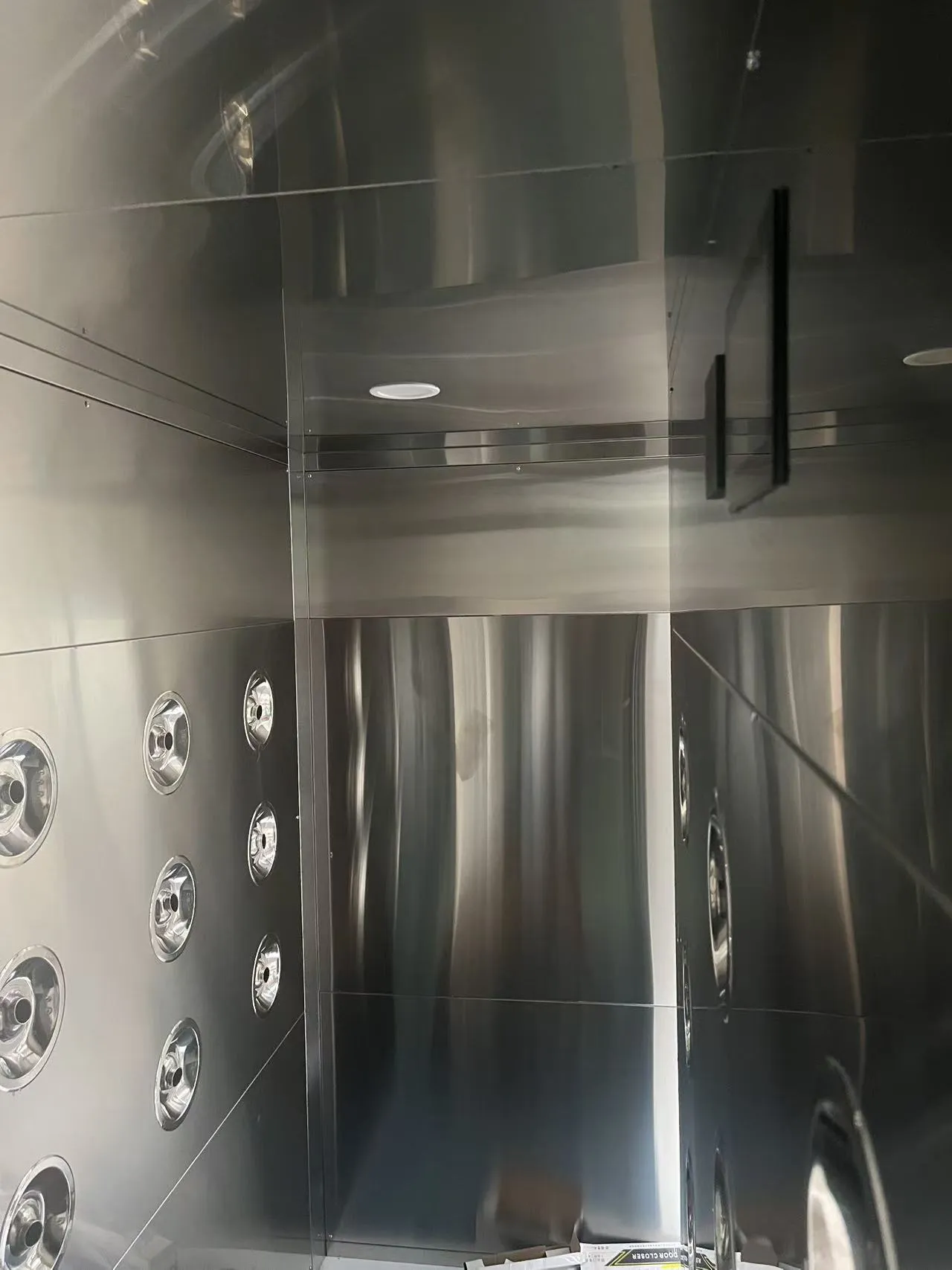 S-Shape Air Shower - Image 2